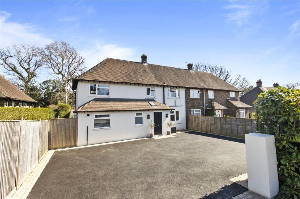 Main image of property: Alderbrook Close, Crowborough, East Sussex, TN6