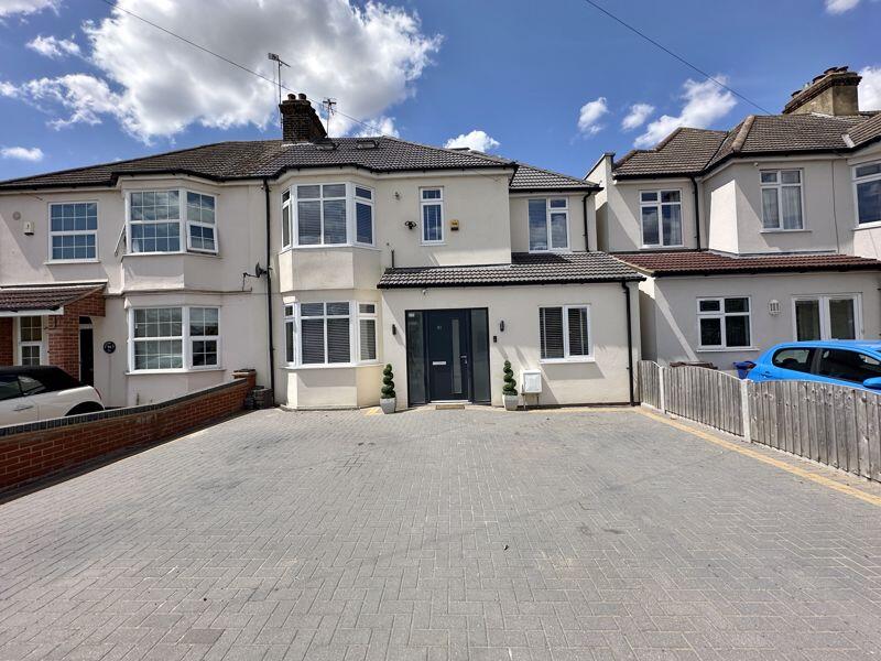 Main image of property: Windsor Avenue, North Grays
