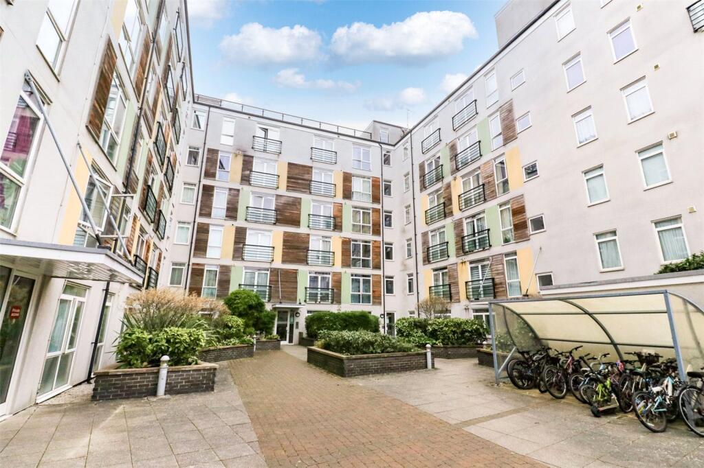 Main image of property: Maxwell Road, Borehamwood, Hertfordshire, WD6