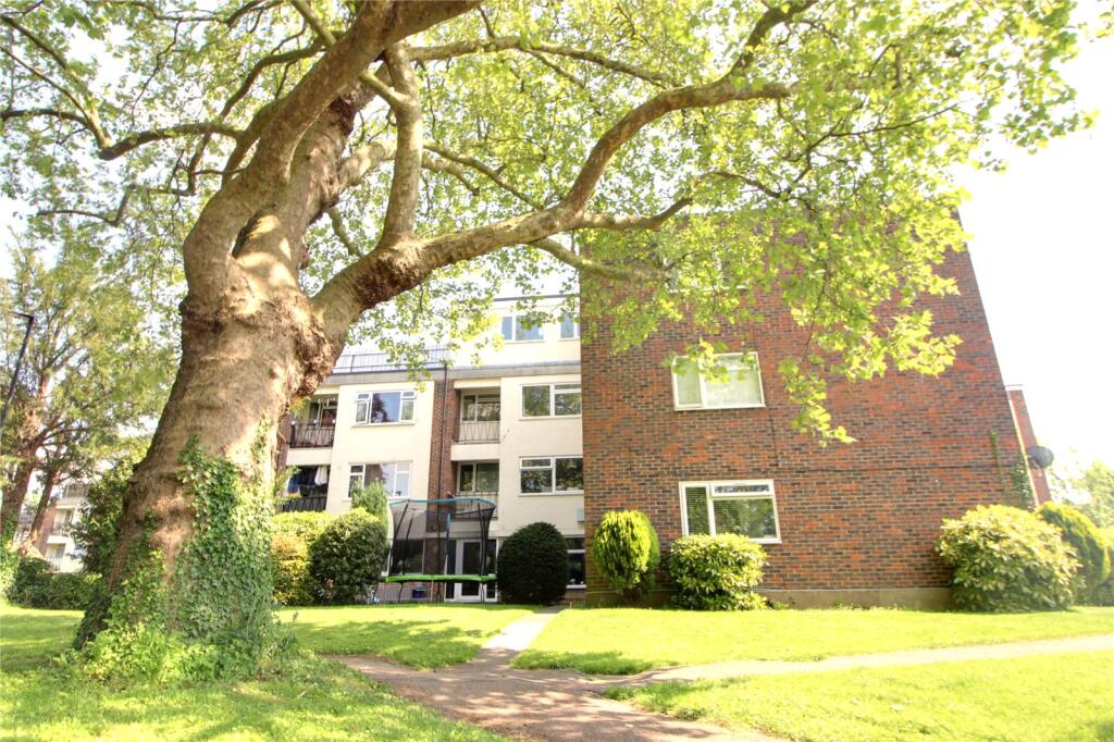 Main image of property: Dunraven Drive, Enfield, Middlesex, EN2