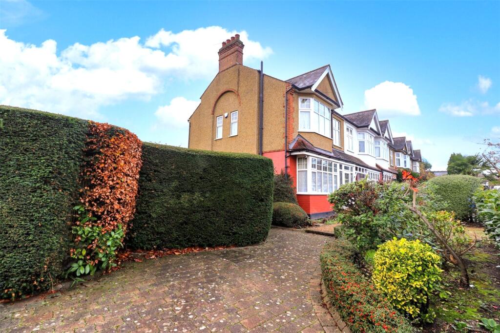 Main image of property: Chase Side Avenue, Enfield, Middlesex, EN2