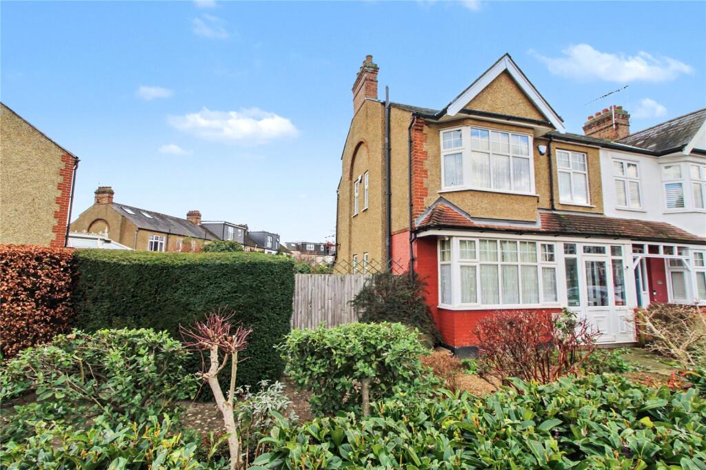 Main image of property: Chase Side Avenue, Enfield, Middlesex, EN2