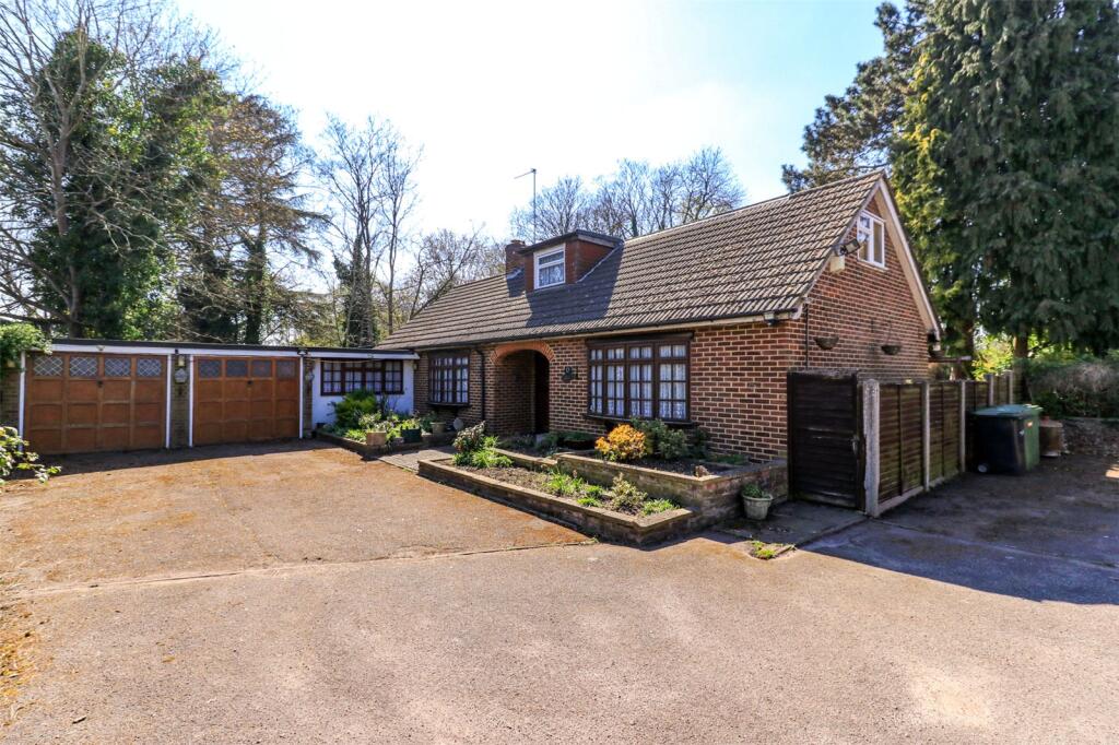 Main image of property: Turkey Street, Bulls Cross, Enfield, Middlesex, EN1