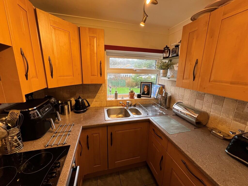 Additional property image - Lower Kewstoke Road