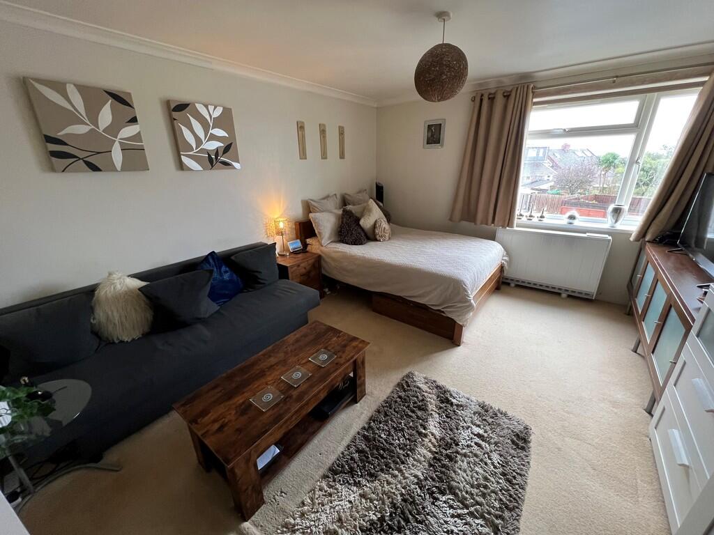 Additional property image - Lower Kewstoke Road