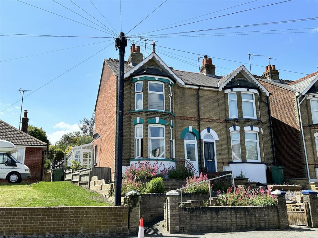 Main image of property: Newport Road, Cowes