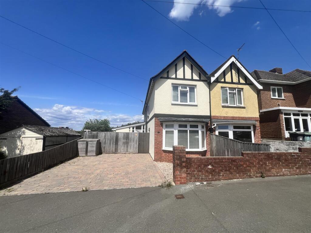 Main image of property: Minerva Road, East Cowes