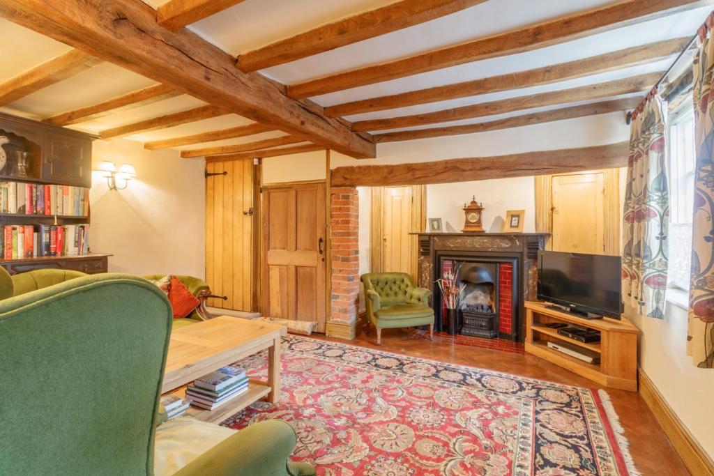 4 bedroom character property for sale in High Street, Desford