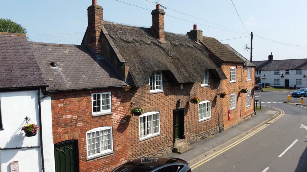 4 bedroom character property for sale in High Street, Desford