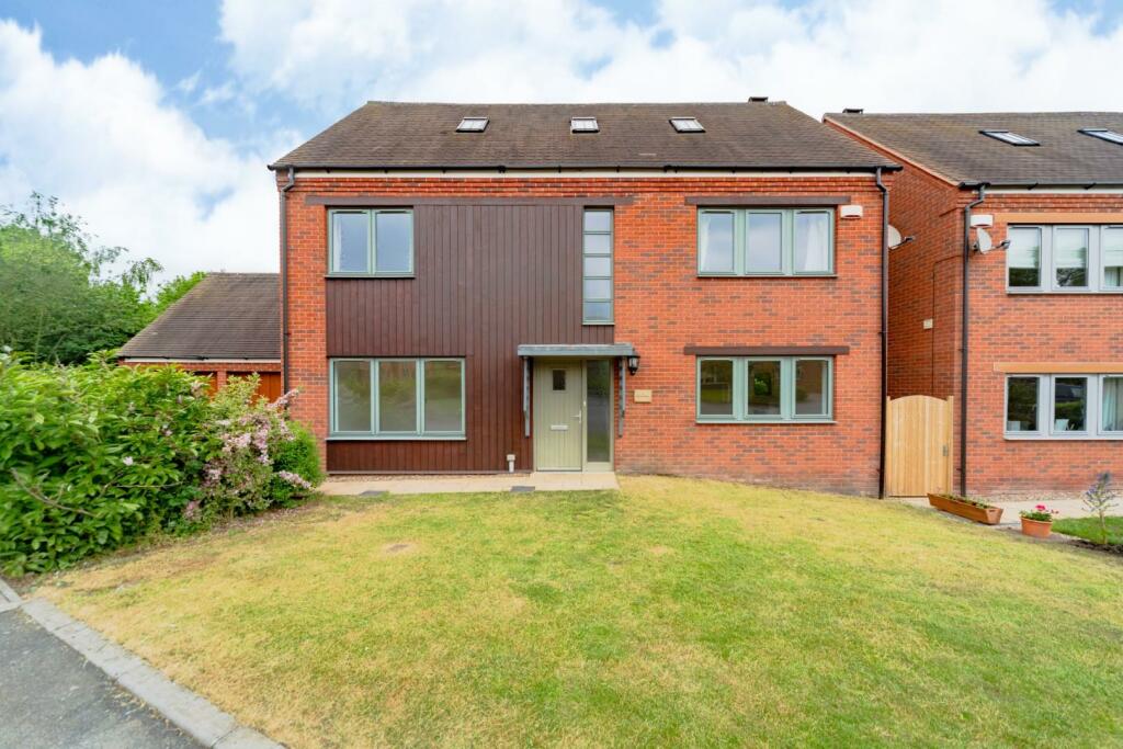 5 bedroom detached house for sale in Green Farm Court, Anstey, Leicester, LE7