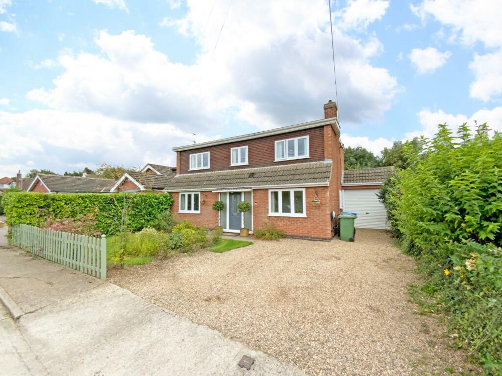 4 bedroom detached house for sale in Ingarsby Close, Houghton on the