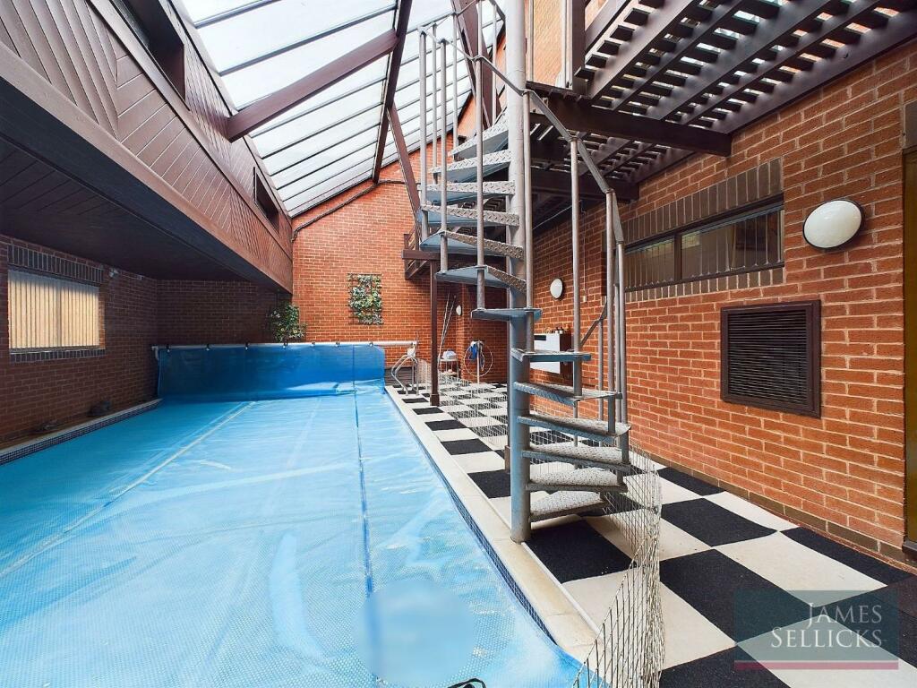 Main image of property: Upper New Walk, Leicester