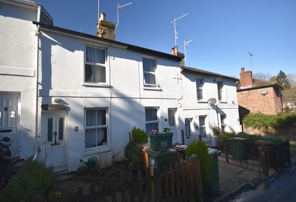 2 bedroom terraced house for sale in Harmony Street, Rusthall, Tunbridge Wells, Kent, TN4