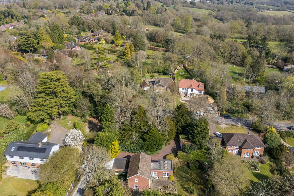 Main image of property: Hither Chantlers, Langton Green, Tunbridge Wells, Kent, TN3 0BJ