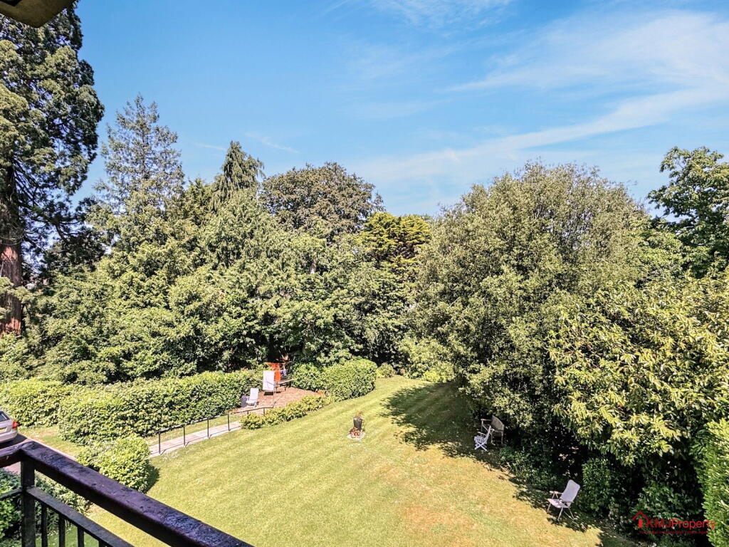 Main image of property: Holme Grange, Rusthall Road, Tunbridge Wells