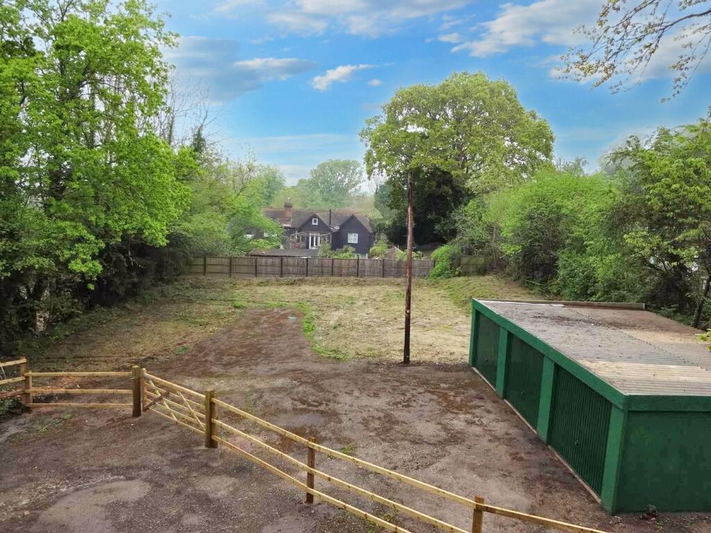 Main image of property: Stockland Green Road, Speldhurst, Tunbridge Wells, Kent, TN3 0TU