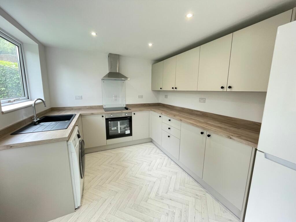 Main image of property: Beever Lane, Gawber, Barnsley, S75 2RP