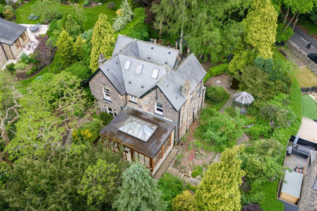 Main image of property: The Yews, Lidgett Lane, Tankersley