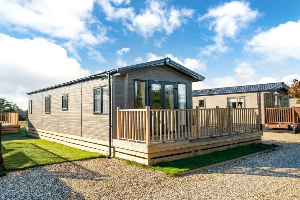 Main image of property: Willerby Sheraton, Fine Country Lodges, Street Lane, Goole, DN14