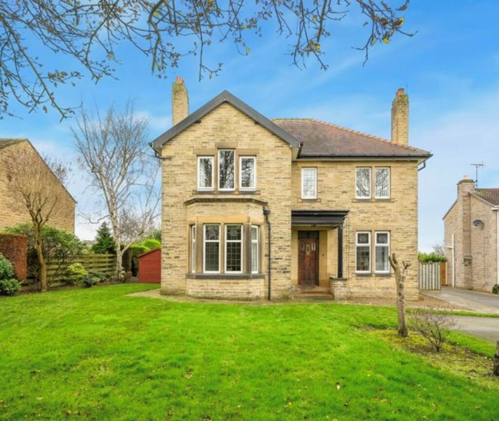 Main image of property: Mountfield, Huddersfield Road, Liversedge, WF15