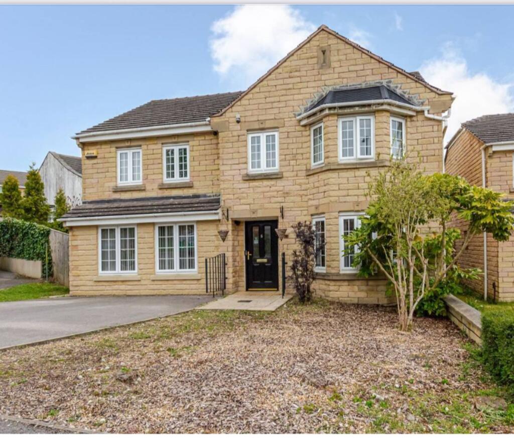 Main image of property: College Avenue, Huddersfield, HD3