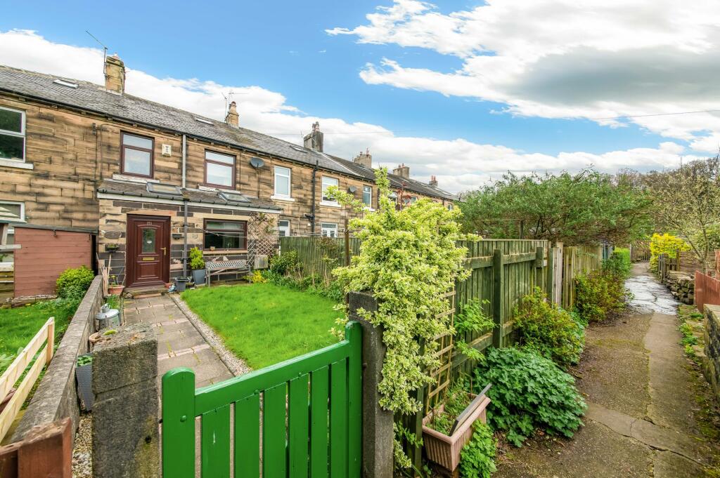 1 bedroom terraced house for sale in New Mill Road, Honley, HD9