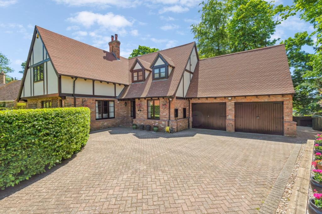 Main image of property: The Manor, Potton, Sandy, SG19