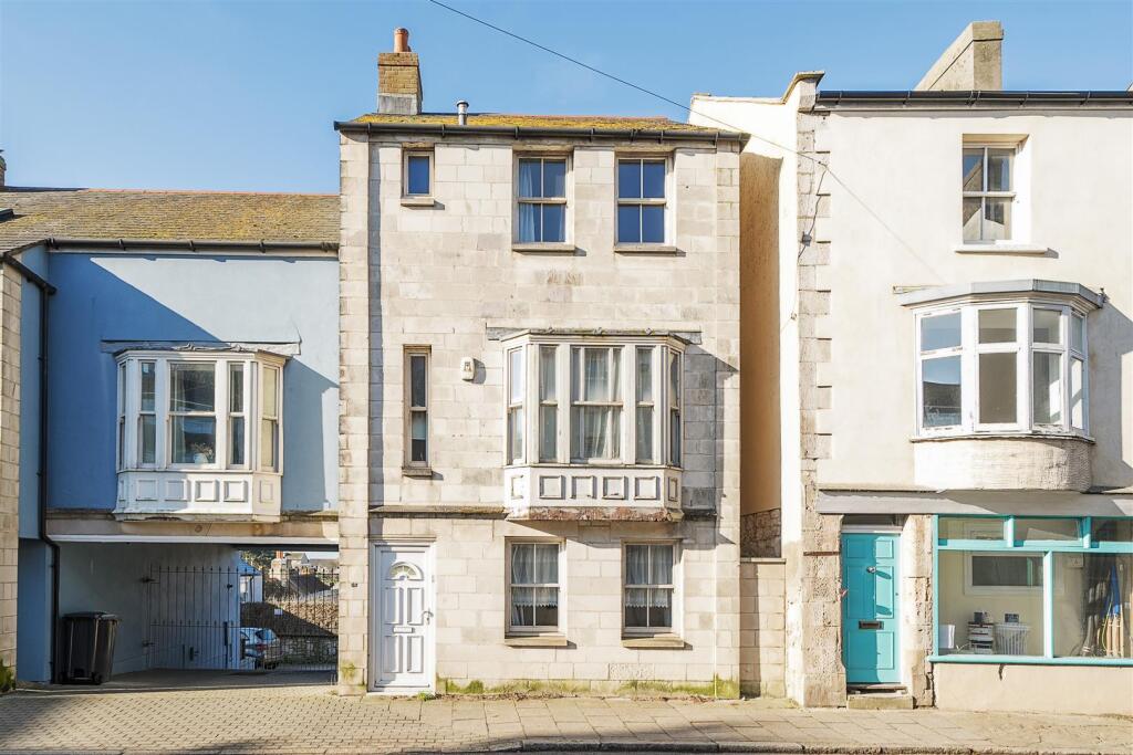 Main image of property: Fortuneswell, Portland