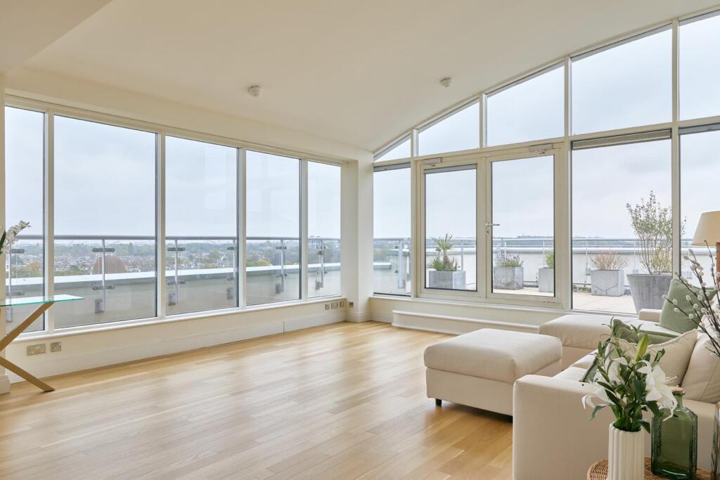 Main image of property: Mortlake High Street, Mortlake, SW14