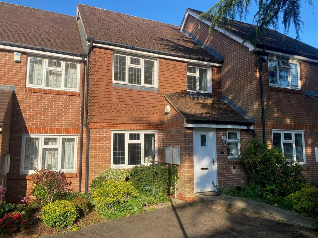 Main image of property: SPRINGVALE CLOSE, GREAT BOOKHAM, KT23