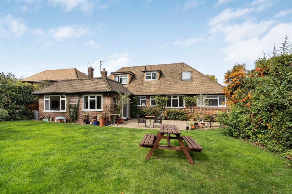Main image of property: BEECH CLOSE, EFFINGHAM, KT24