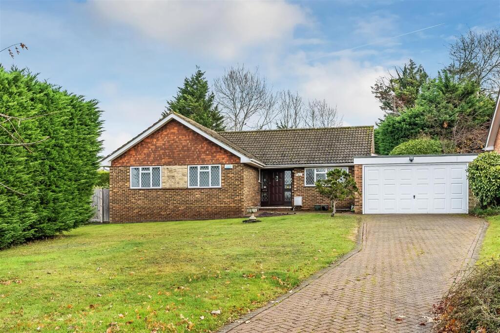 Main image of property: RICHMOND CLOSE, FETCHAM, KT22