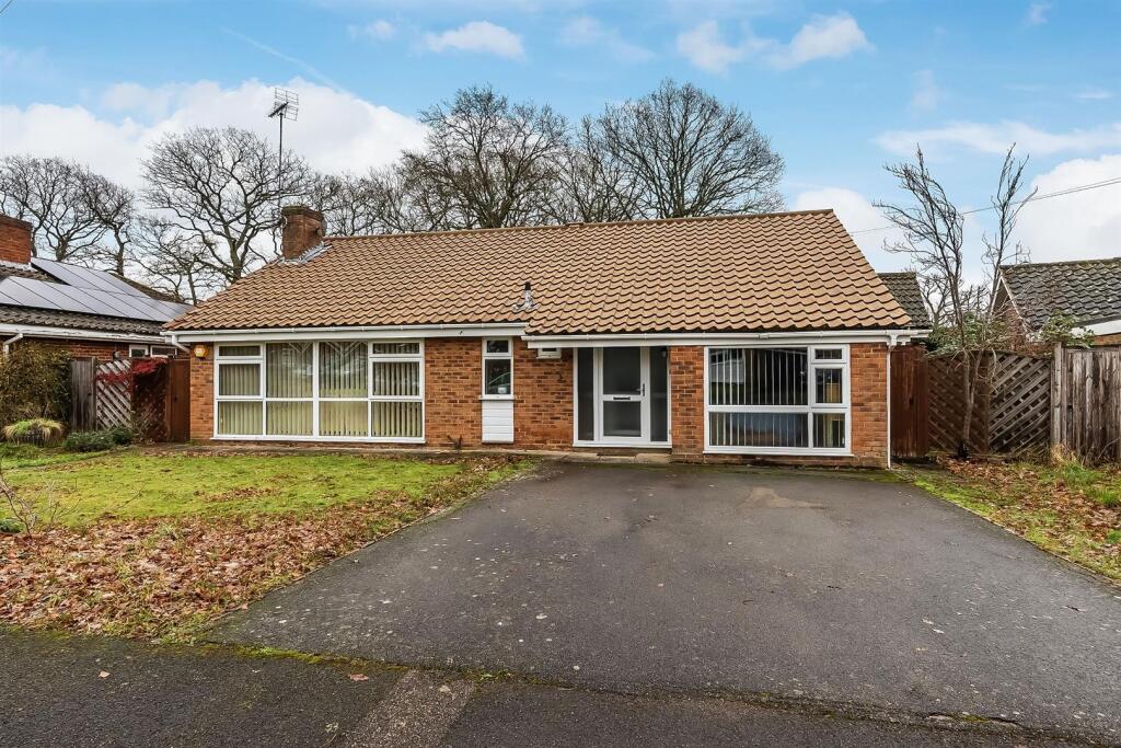 Main image of property: BUSHY ROAD, FETCHAM, KT22
