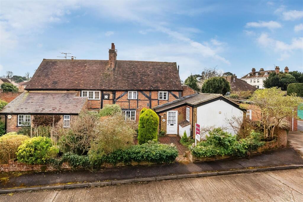Main image of property: BLACKSMITH CLOSE, ASHTEAD, KT21