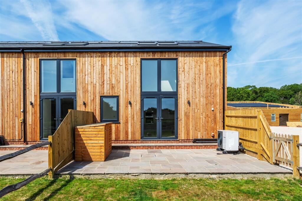 Main image of property: SIDLOW, REIGATE RH2