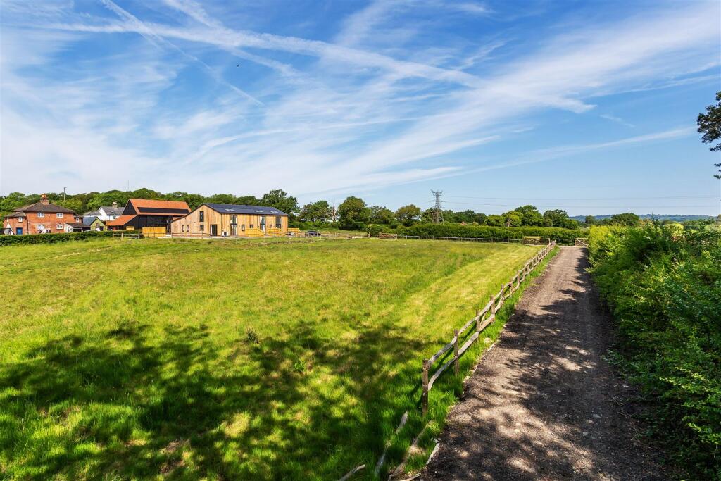 Main image of property: SIDLOW, REIGATE RH2