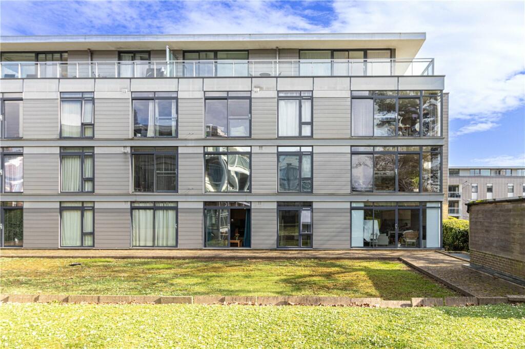 1 bedroom flat for sale in Newsom Place, Manor Road, St. Albans, Hertfordshire, AL1