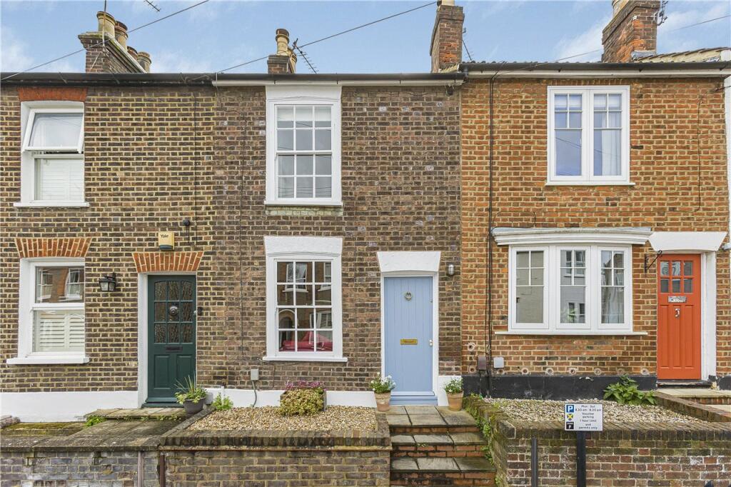 2 bedroom terraced house for sale in Bernard Street, St. Albans, Hertfordshire, AL3