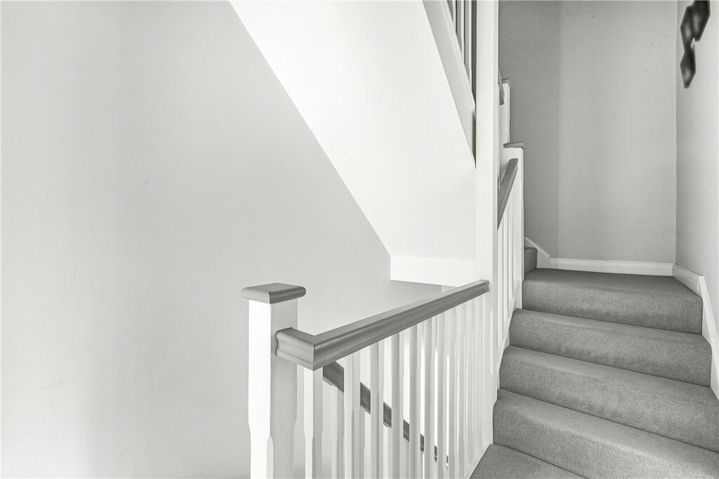 Additional property image - Beningfield Drive, Napsbury Park, St. Albans, Hertfordshire