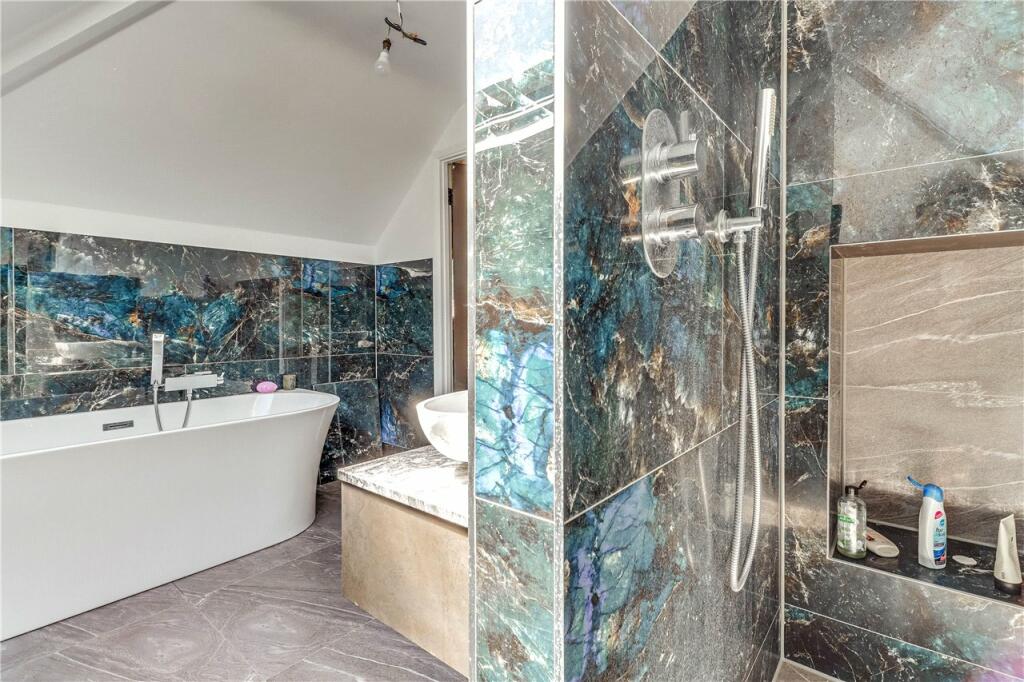 Additional property image - Lye Lane, Bricket Wood, St. Albans, Hertfordshire