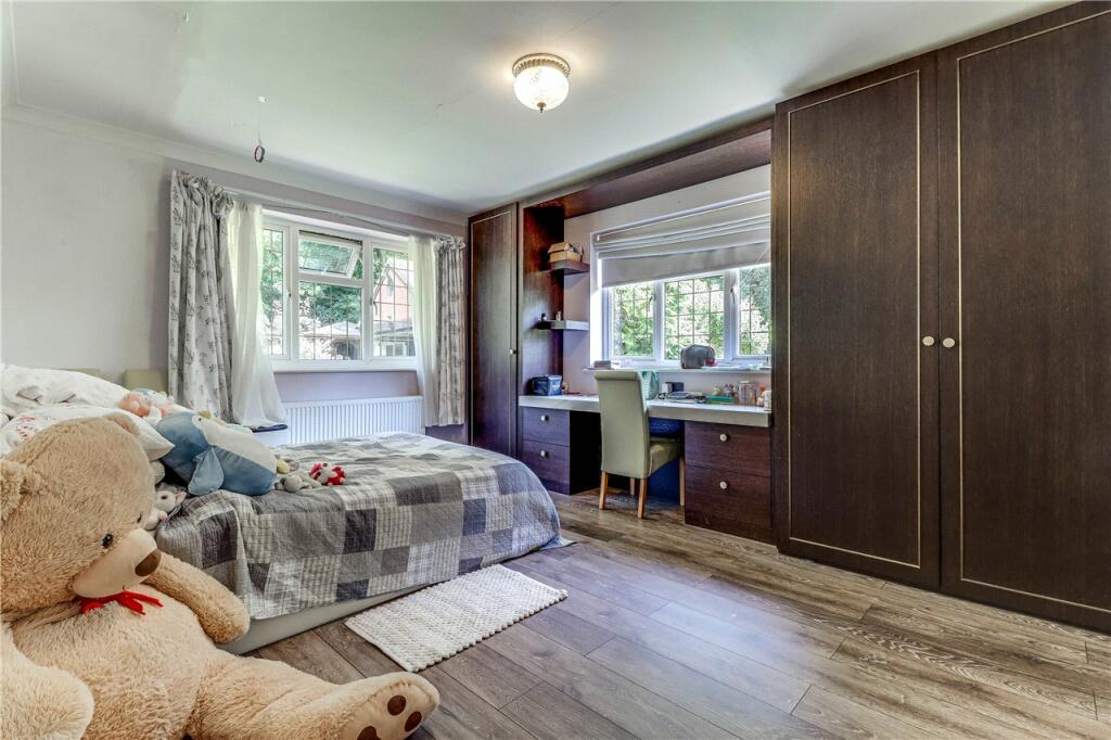 Additional property image - Lye Lane, Bricket Wood, St. Albans, Hertfordshire