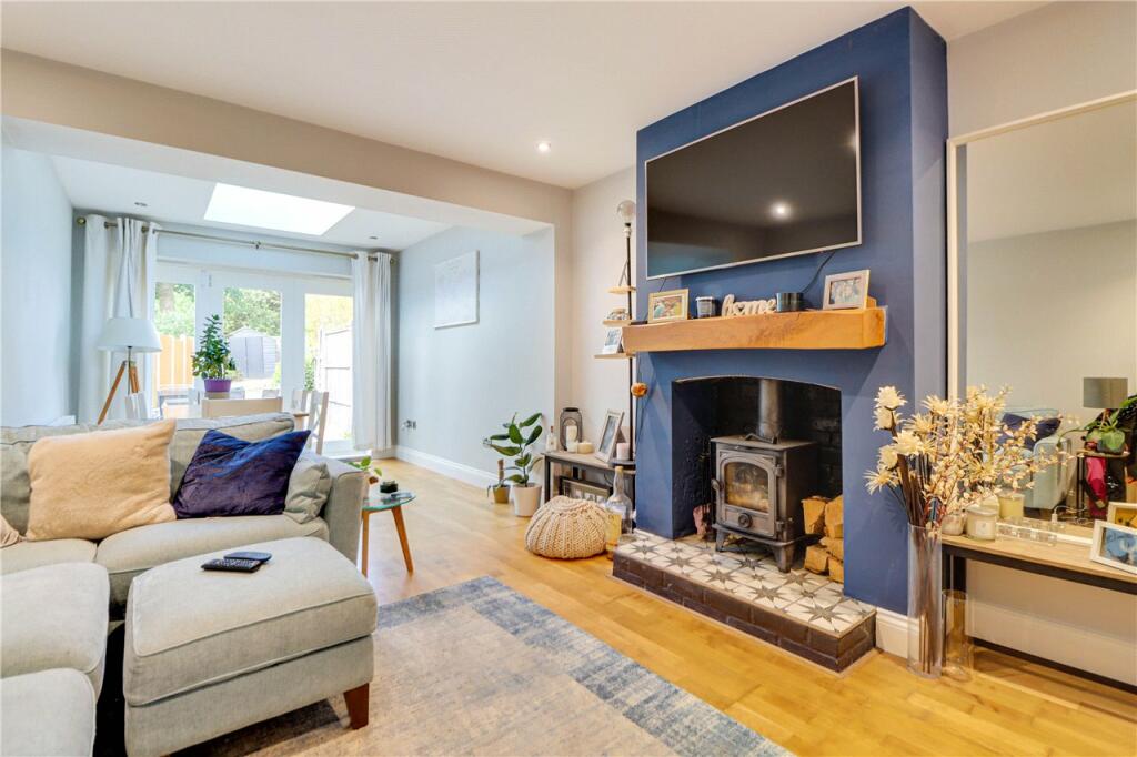 Additional property image - Chiswell Green Lane, St. Albans, Hertfordshire, AL2