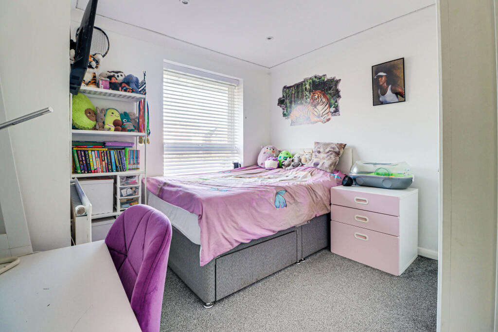 Additional property image - Cedarwood Drive, St. Albans, Hertfordshire, AL4