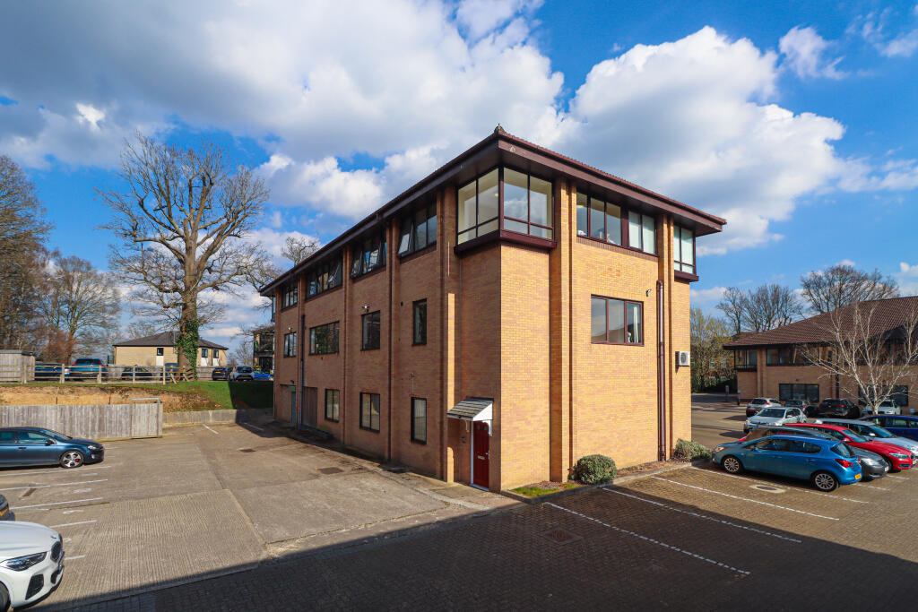 Main image of property: Porters Wood, St. Albans, AL3
