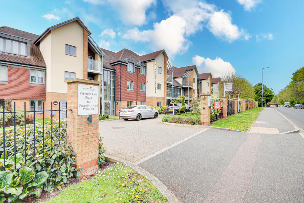 Main image of property: London Road, St Albans, AL1