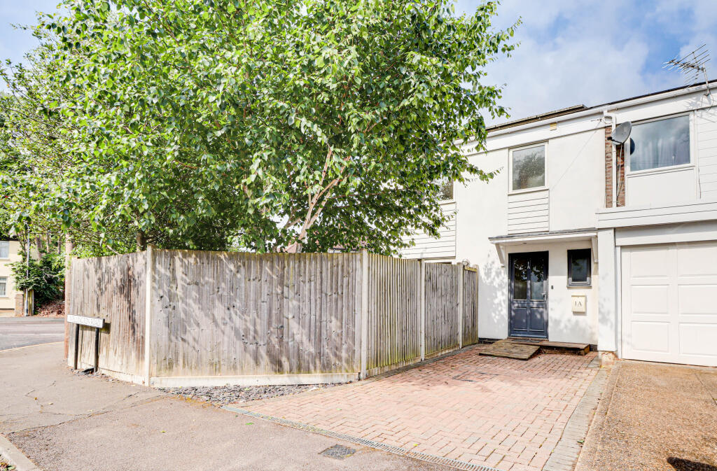 Main image of property: St. Lukes Place, Wellington Road, St. Albans, AL1