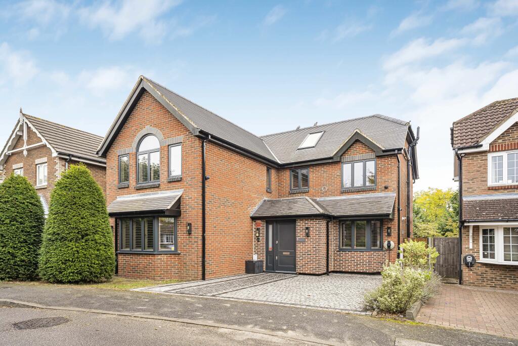 Main image of property: Nimrod Close, St. Albans, Hertfordshire, AL4