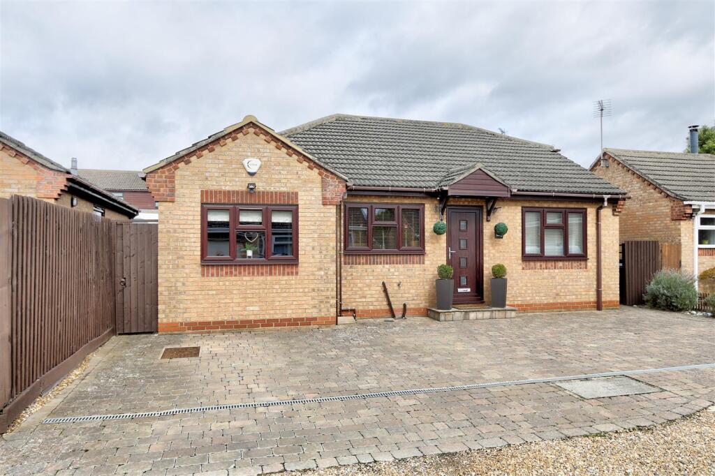 Main image of property: The Orchards, Sutton