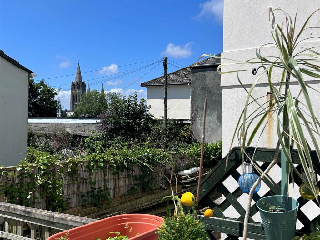 2 bedroom apartment for sale in Devington Hall, Agar Road, Truro