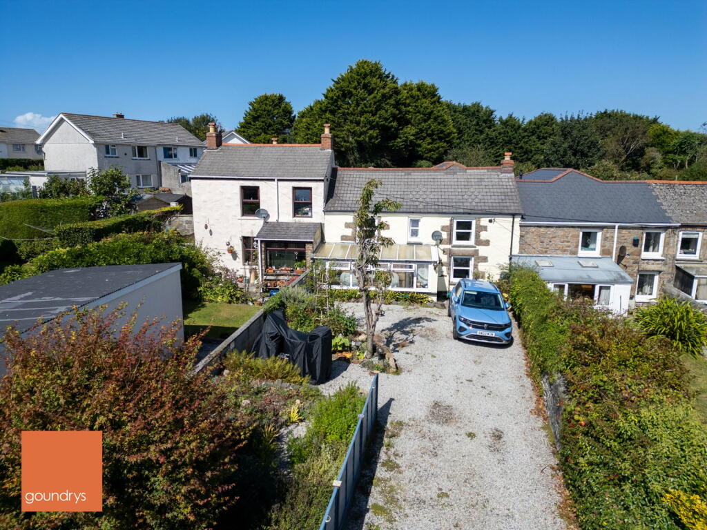 Main image of property: Scowbuds, Tuckingmill, Camborne, TR14 8PB